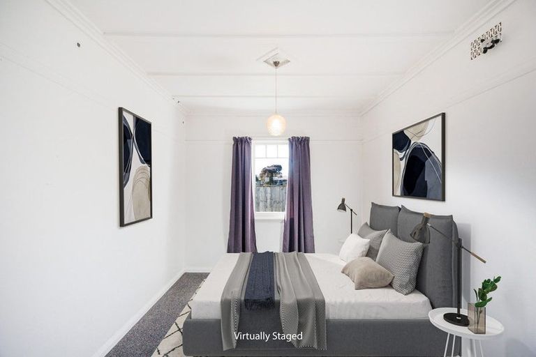 Photo of property in 23 Ross Street, Marton, 4710