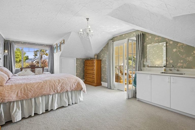 Photo of property in 217 Musselburgh Rise, Andersons Bay, Dunedin, 9013