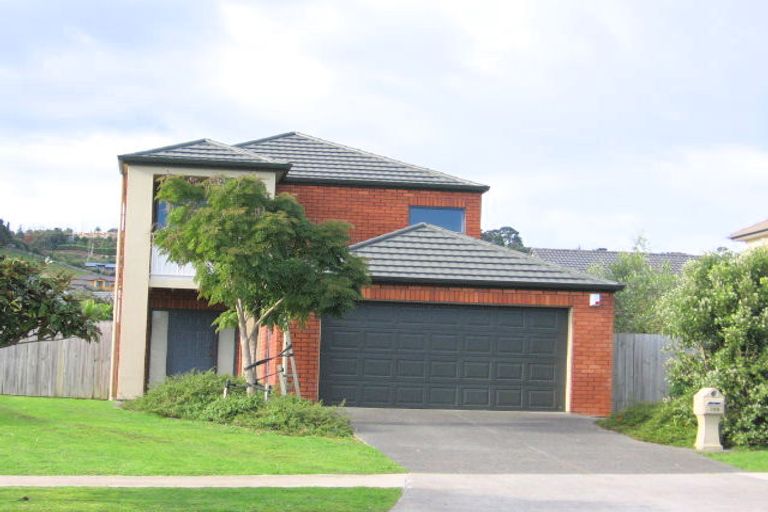Photo of property in 206 Kilkenny Drive, East Tamaki Heights, Auckland, 2016
