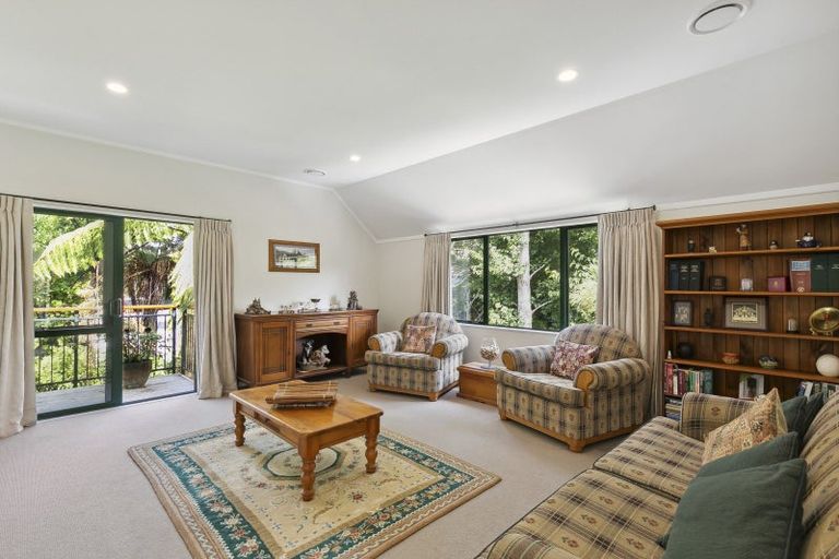 Photo of property in 18a Lucknow Terrace, Khandallah, Wellington, 6035