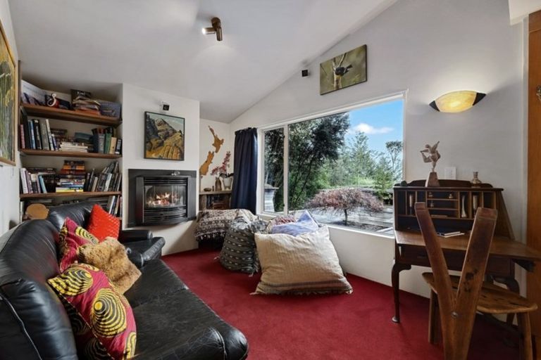 Photo of property in 17 Tall Tree Lane, Mount Creighton, Queenstown, 9371