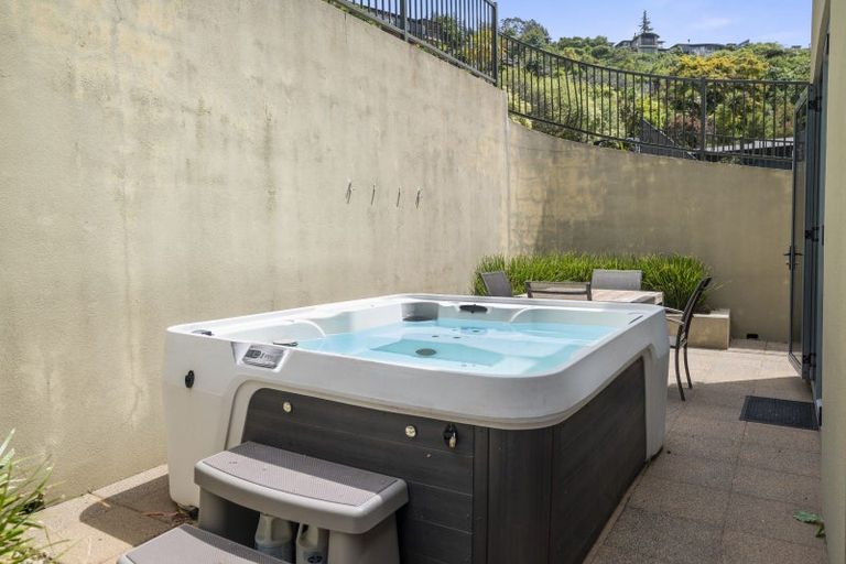 Photo of property in 1/876 Acacia Bay Road, Acacia Bay, Taupo, 3330