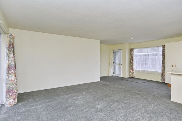 Photo of property in 1/40 Maxwell Street, Riccarton, Christchurch, 8041