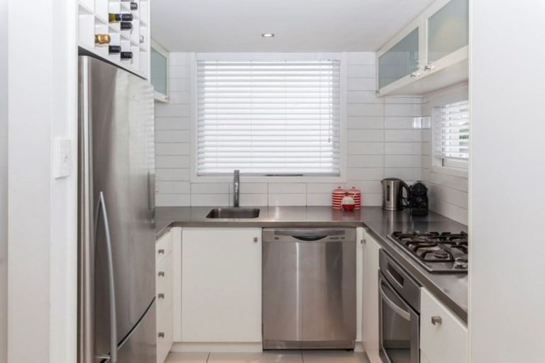 Photo of property in 11/12 Shrewsbury Street, Merivale, Christchurch, 8014