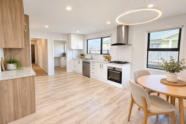 Photo of property in 1/468a Greers Road, Bishopdale, Christchurch, 8053