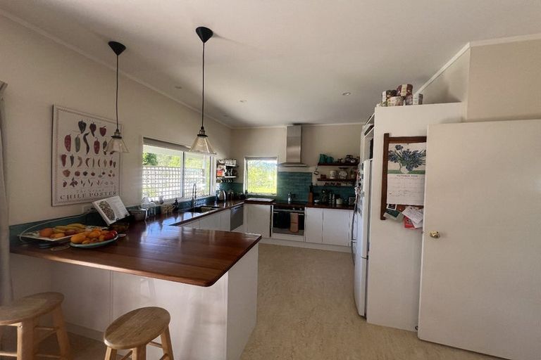 Photo of property in 92a Forest Lakes Road, Otaki, 5583
