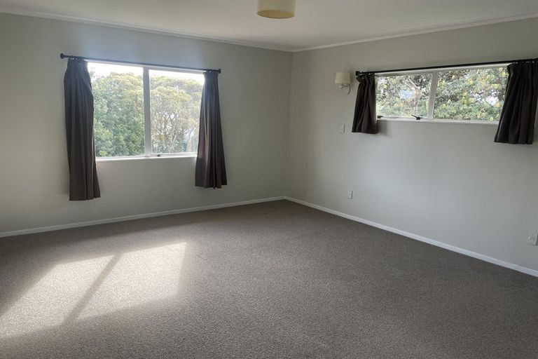 Photo of property in 2/37 Seabrook Avenue, New Lynn, Auckland, 0600