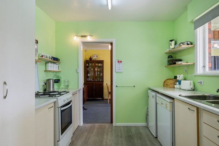 Photo of property in 25 Burn Street, Levin, 5510