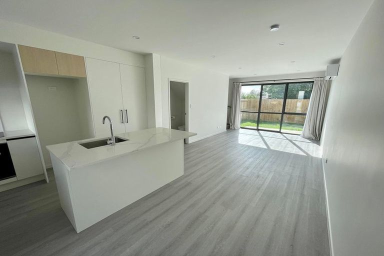 Photo of property in 26 Clay Works Lane, New Lynn, 0600