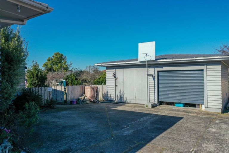 Photo of property in 21 Hayward Road, Ngatea, 3503