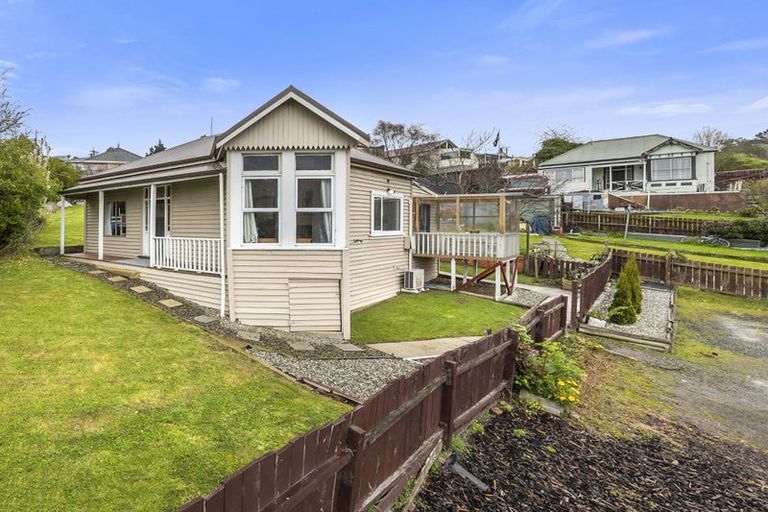 Photo of property in 6 Burnett Street, Calton Hill, Dunedin, 9012
