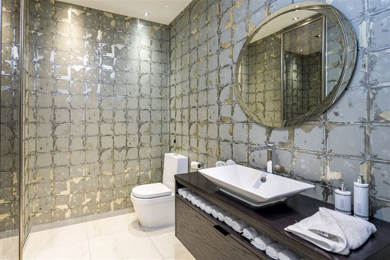 Photo of property in 4 Millbank Lane, Merivale, Christchurch, 8014