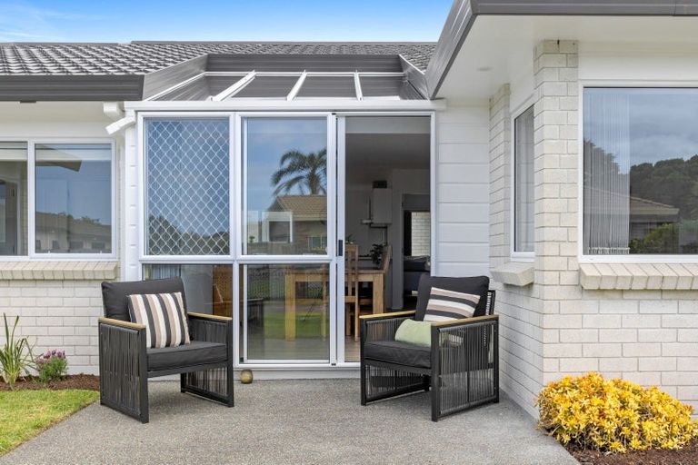 Photo of property in 3 Lakeside Drive, Orewa, 0931