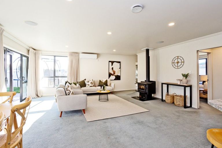 Photo of property in 46 Hoffman Court, Waikiwi, Invercargill, 9810