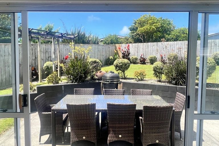 Photo of property in 12b Oleander Place, Bell Block, New Plymouth, 4312