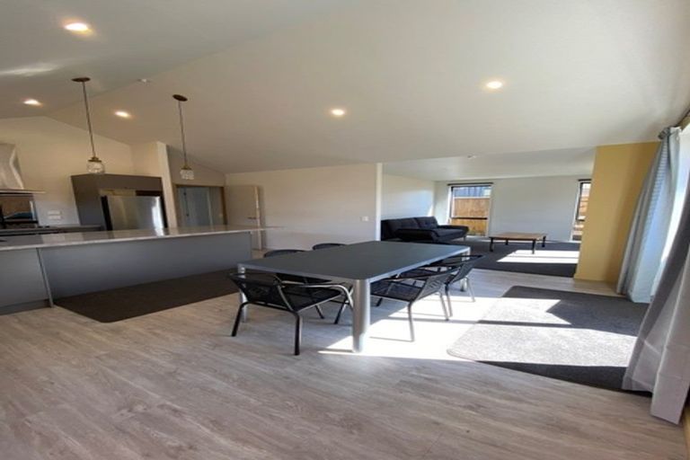 Photo of property in 7 Merivale Avenue, Wanaka, 9305