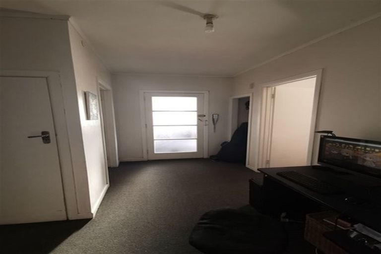 Photo of property in 132 Mount Wellington Highway, Mount Wellington, Auckland, 1060