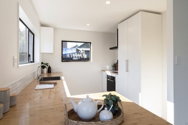 Photo of property in 2/76 Vogel Street, Richmond, Christchurch, 8013