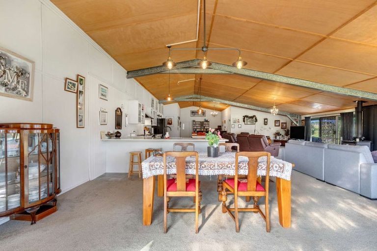 Photo of property in 6 Nikau Place, Edgecumbe, 3120