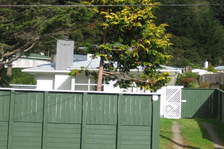 Photo of property in 63 Delaney Drive, Stokes Valley, Lower Hutt, 5019