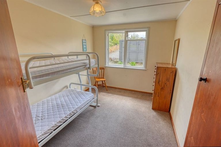 Photo of property in 42 Koe Street, Moana, 7872