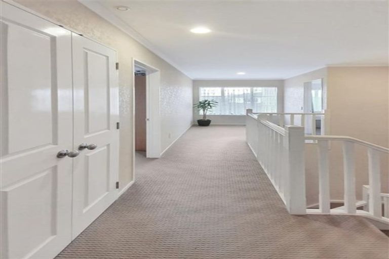 Photo of property in 126 Middlefield Drive, Flat Bush, Auckland, 2016