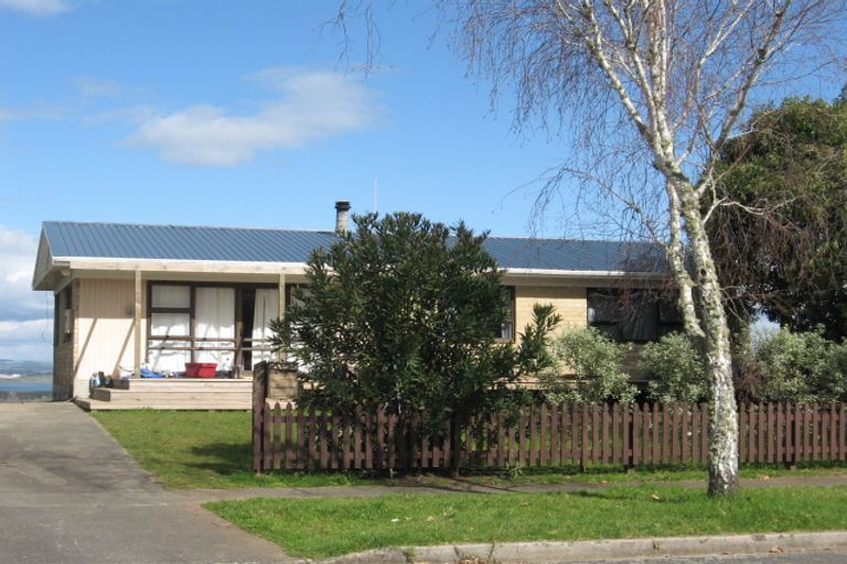 Photo of property in 48 Eureka Place, Parahaki, Whangarei, 0112