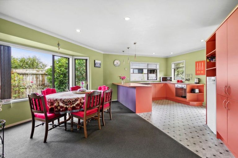 Photo of property in 79 Oranga Street, Westown, New Plymouth, 4310