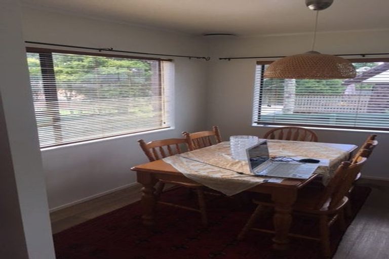Photo of property in 1/11 Weetman Drive, Browns Bay, Auckland, 0630