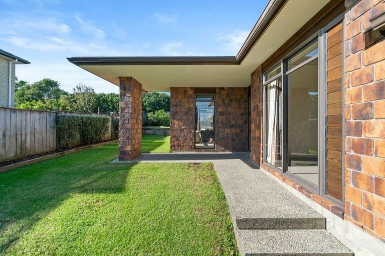 Photo of property in 49 Intrepid Crescent, Beachlands, Auckland, 2018
