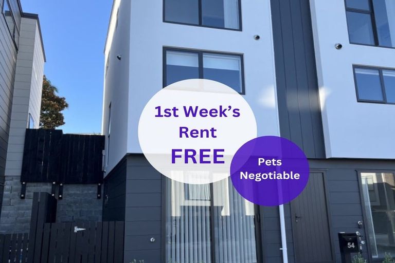 Photo of property in 54 Tukari Lane, Mangere Bridge, Auckland, 2022