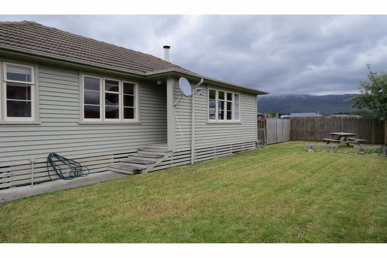 Photo of property in 46 Regent Street, Fairlie, 7925