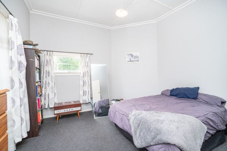 Photo of property in 9 Huia Street, Pahiatua, 4910