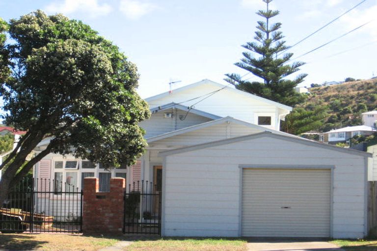 Photo of property in 107 Park Road, Miramar, Wellington, 6022