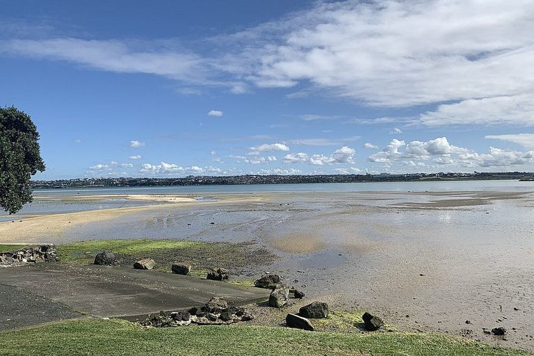 Photo of property in 3/180 Bayswater Avenue, Bayswater, Auckland, 0622