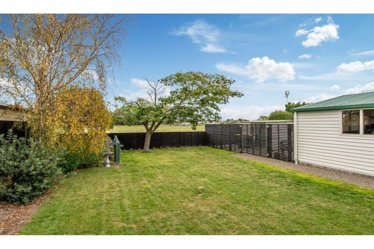 Photo of property in 8 Rollesby Street, Hoon Hay, Christchurch, 8025