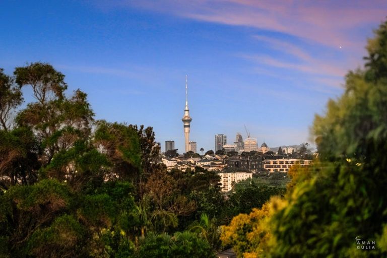 Photo of property in 75 Titirangi Road, New Lynn, Auckland, 0600