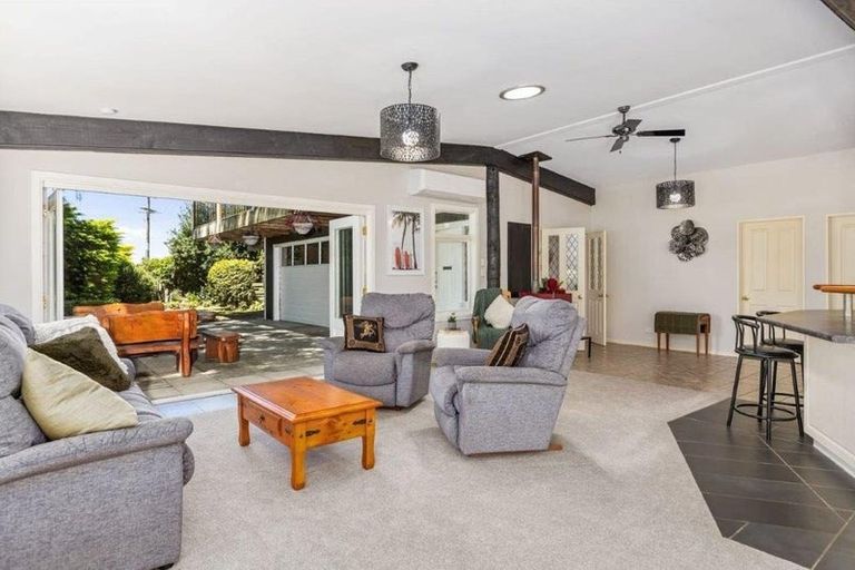 Photo of property in 1579 State Highway 53, Martinborough, 5783