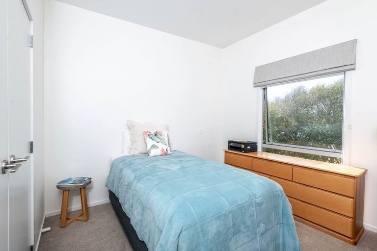 Photo of property in 12/32 Dr Taylor Terrace, Johnsonville, Wellington, 6037