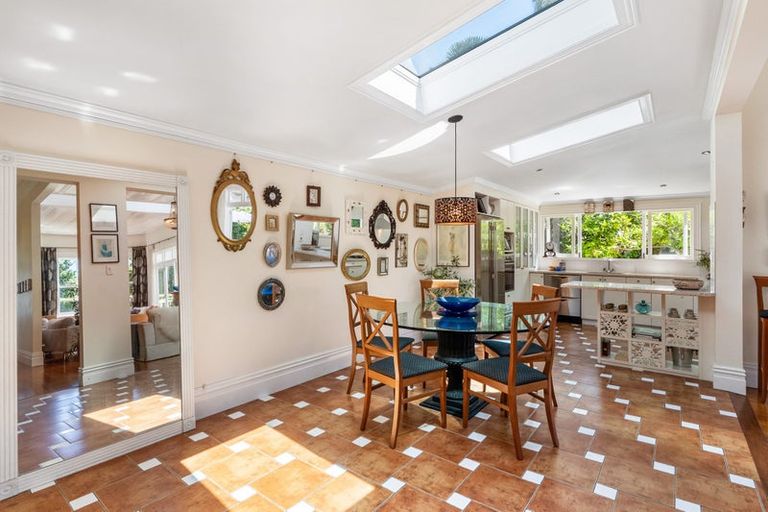 Photo of property in 31 Shoal Bay Road, Devonport, Auckland, 0624