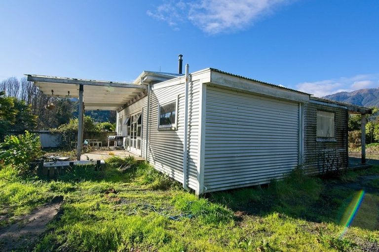 Photo of property in 46 Gladstone Street, Seddonville, Westport, 7891