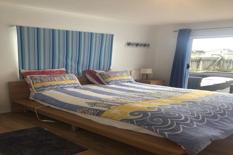 Photo of property in 27 Scott Avenue, Otaki Beach, Otaki, 5512