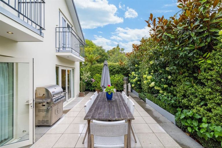 Photo of property in 186 Fendalton Road, Fendalton, Christchurch, 8052