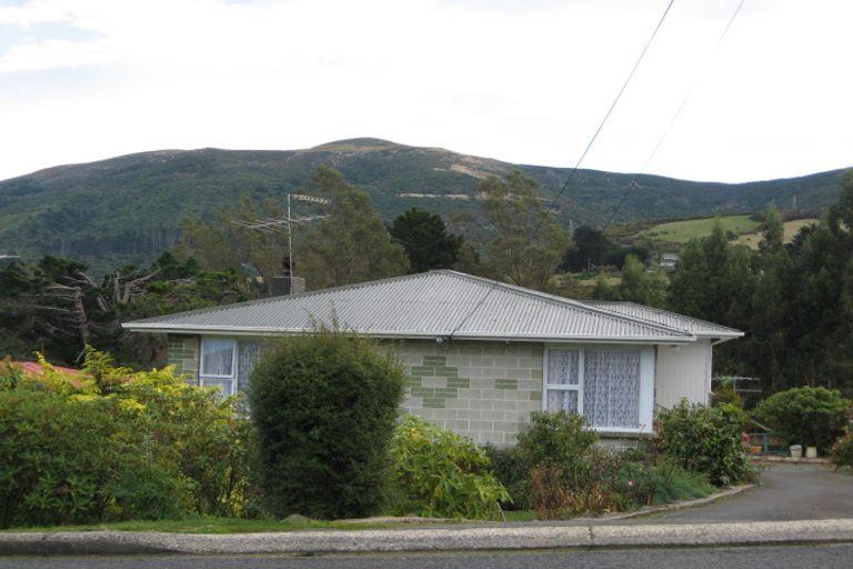 Photo of property in 1/416 East Coast Road, Sunnynook, Auckland, 0630