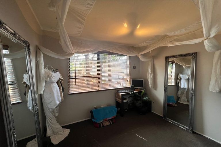 Photo of property in 3/29 Verran Road, Birkenhead, Auckland, 0626