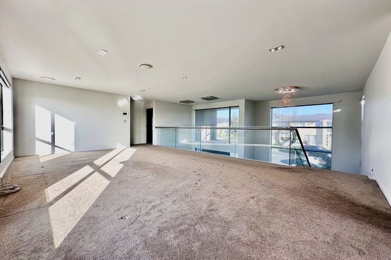 Photo of property in 33 Rohi Place, Flat Bush, Auckland, 2019