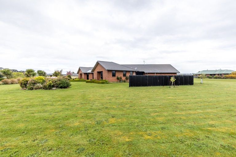 Photo of property in 28 Pukutahi Drive, Te Anau, 9600