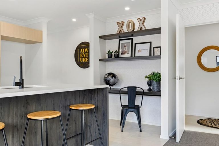 Photo of property in 4 Roys Street, Marshland, Christchurch, 8083