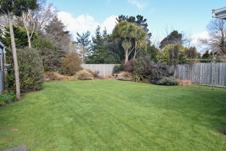 Photo of property in 127 Lincoln Road, Carterton, 5713