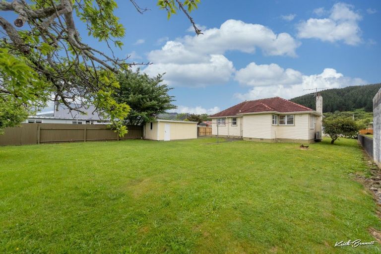 Photo of property in 23 Mcleod Street, Elderslea, Upper Hutt, 5018